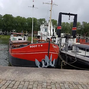 https://boathotel-rotterdam.utrechthotels.net