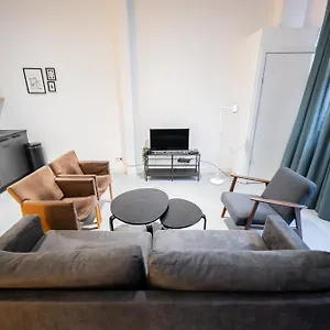 https://great-2-bedroom-serviced-apartment-69m2-lh18.zandvoort-hotels.com