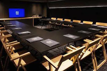 Mainport Hotel Rotterdam, A Hilton Affiliate Hotel 4*, Rotterdam