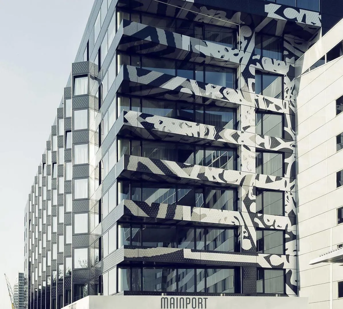 Mainport Hotel Rotterdam, A Hilton Affiliate Hotel Rotterdam
