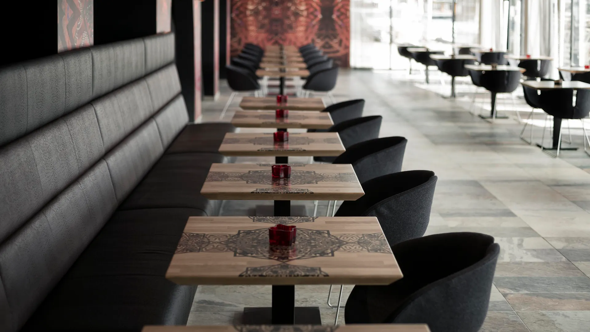 Mainport Hotel Rotterdam, A Hilton Affiliate Hotel Hollandia